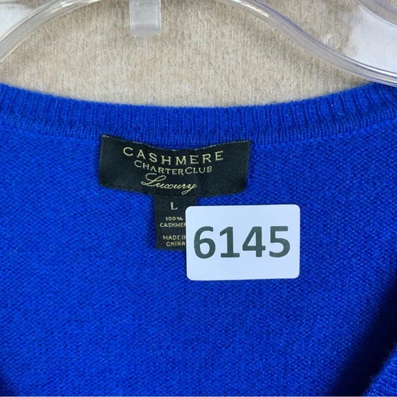 🚨 SOLD 🚨 Charter Club Cashmere Luxury Sweater size Large Royal Blue V Neck Pull - Picture 2 of 6